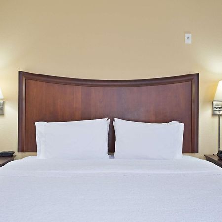 Hampton Inn Gainesville-Haymarket Экстерьер фото