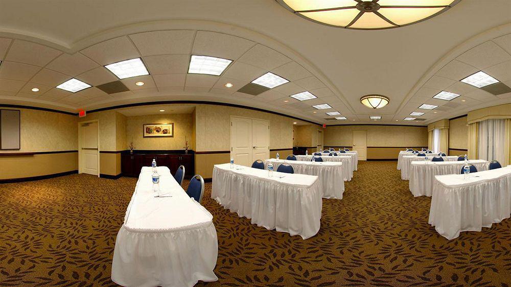 Hampton Inn Gainesville-Haymarket Экстерьер фото